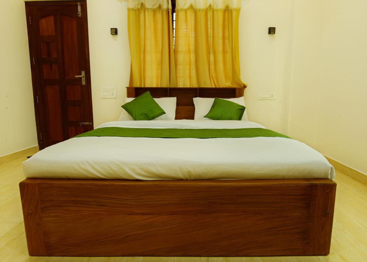 Annus Homestay Ramakkalmedu Exterior photo