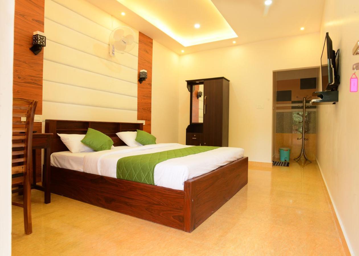 Annus Homestay Ramakkalmedu Exterior photo