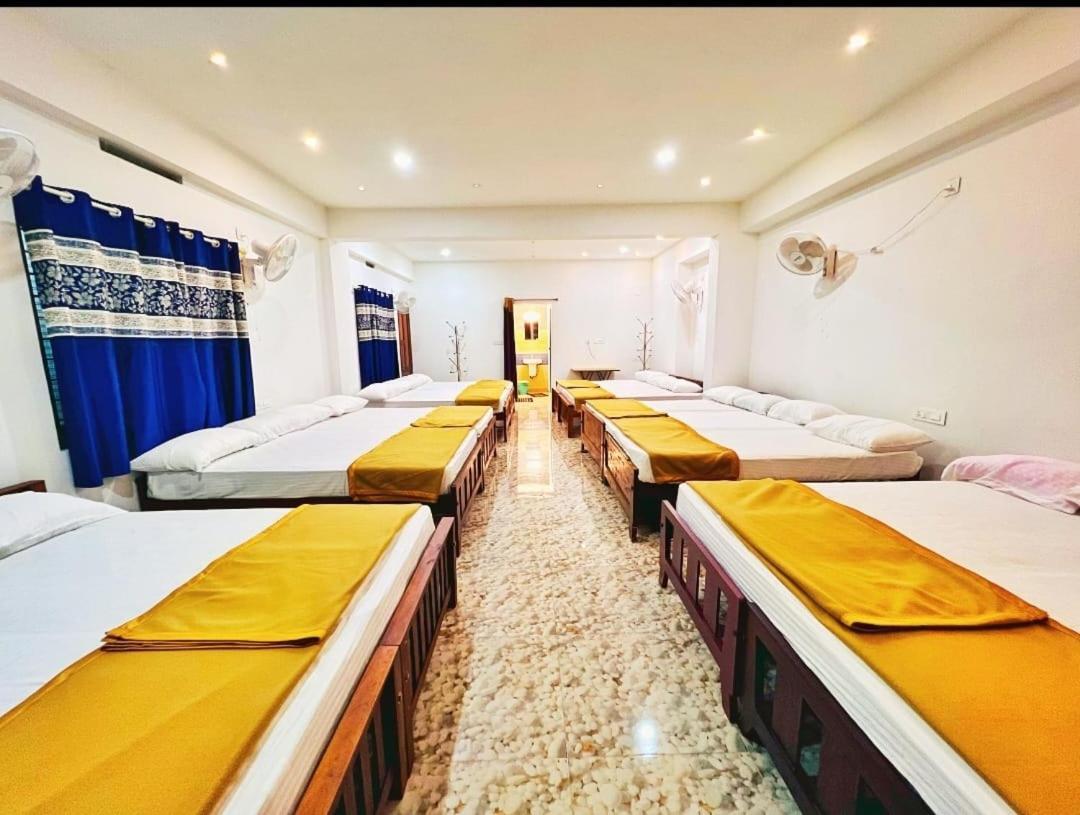 Annus Homestay Ramakkalmedu Exterior photo